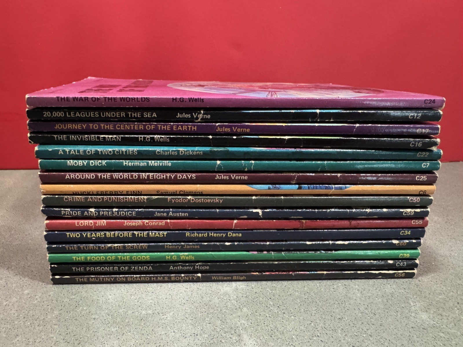 Lot of 32 Pocket Classics Bio History Comic Books Academic Industries 1984 Used