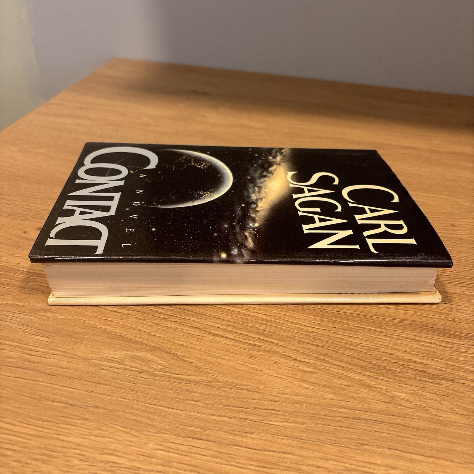 Carl Sagan Contact 1985 Hardcover 7th Printing Dust Jacket Excellent Condition