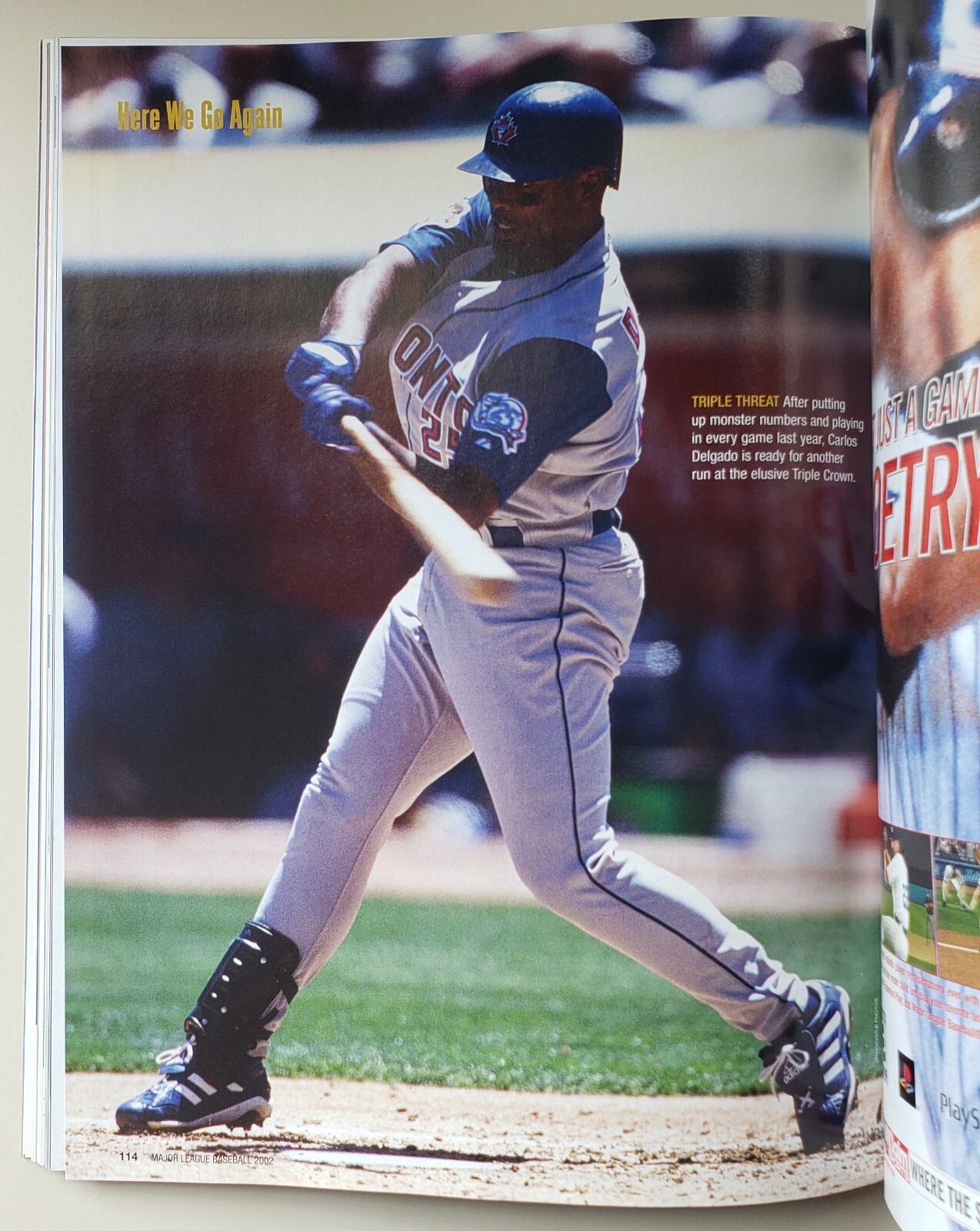 2002 MLB Official Guide To The 2002 Baseball Season Program 240 Pages MINT/NEW