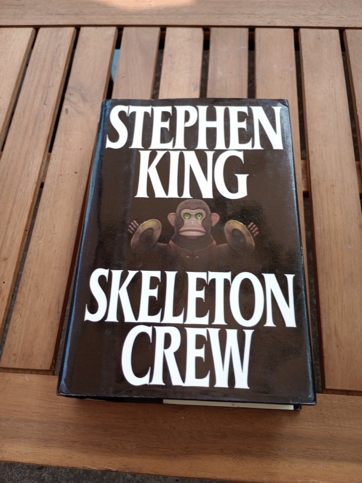SKELETON CREW Stephen King Putnam 1985 Hardcover First Edition Archival Mylar