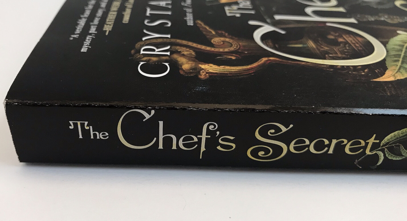 THE CHEF’S SECRET Book by Crystal King First Edition Atria Paperback New