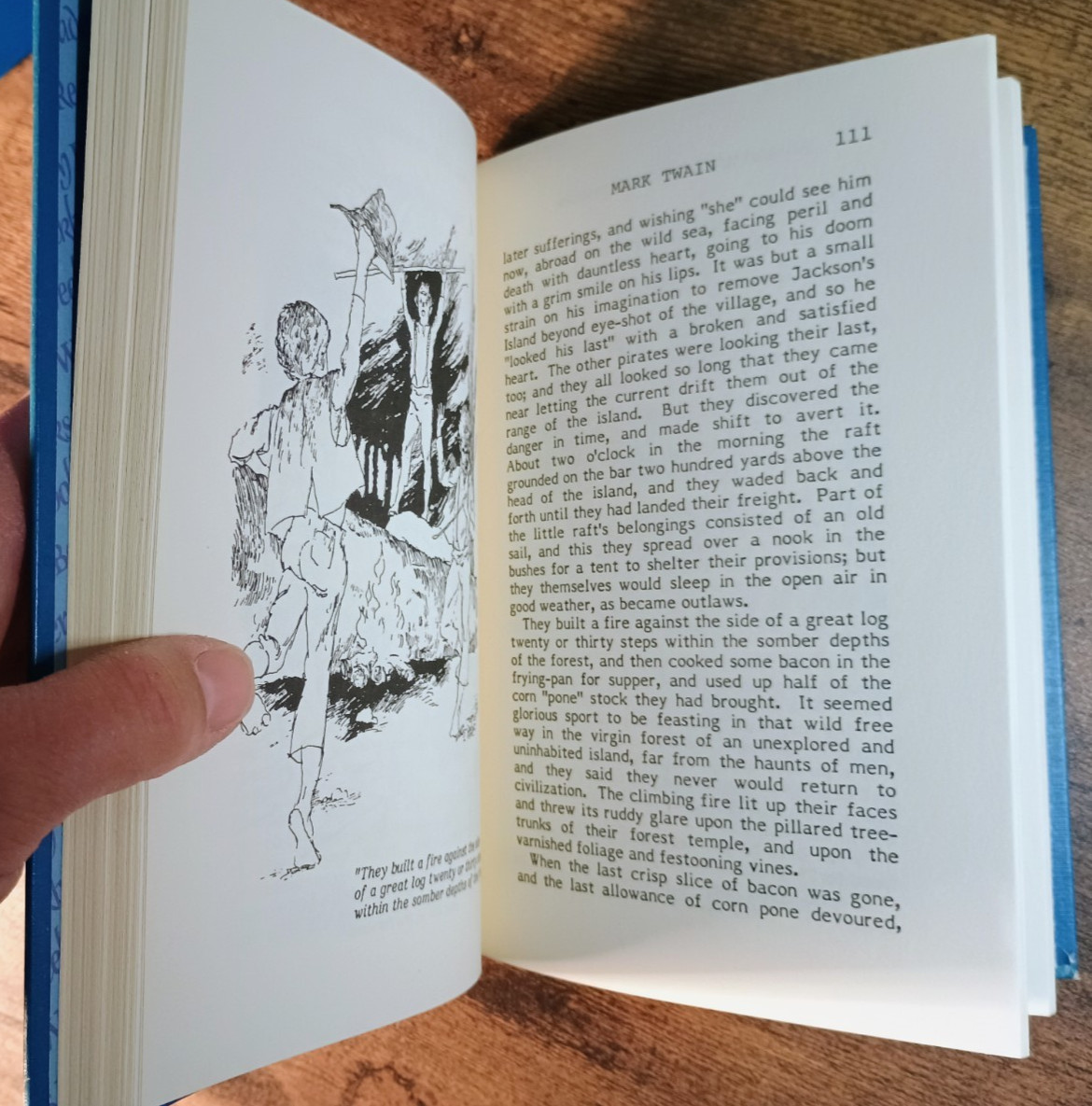 *1983* 🎣The Weekly Reader Classics 10 Book Box Set Hardcover🦄