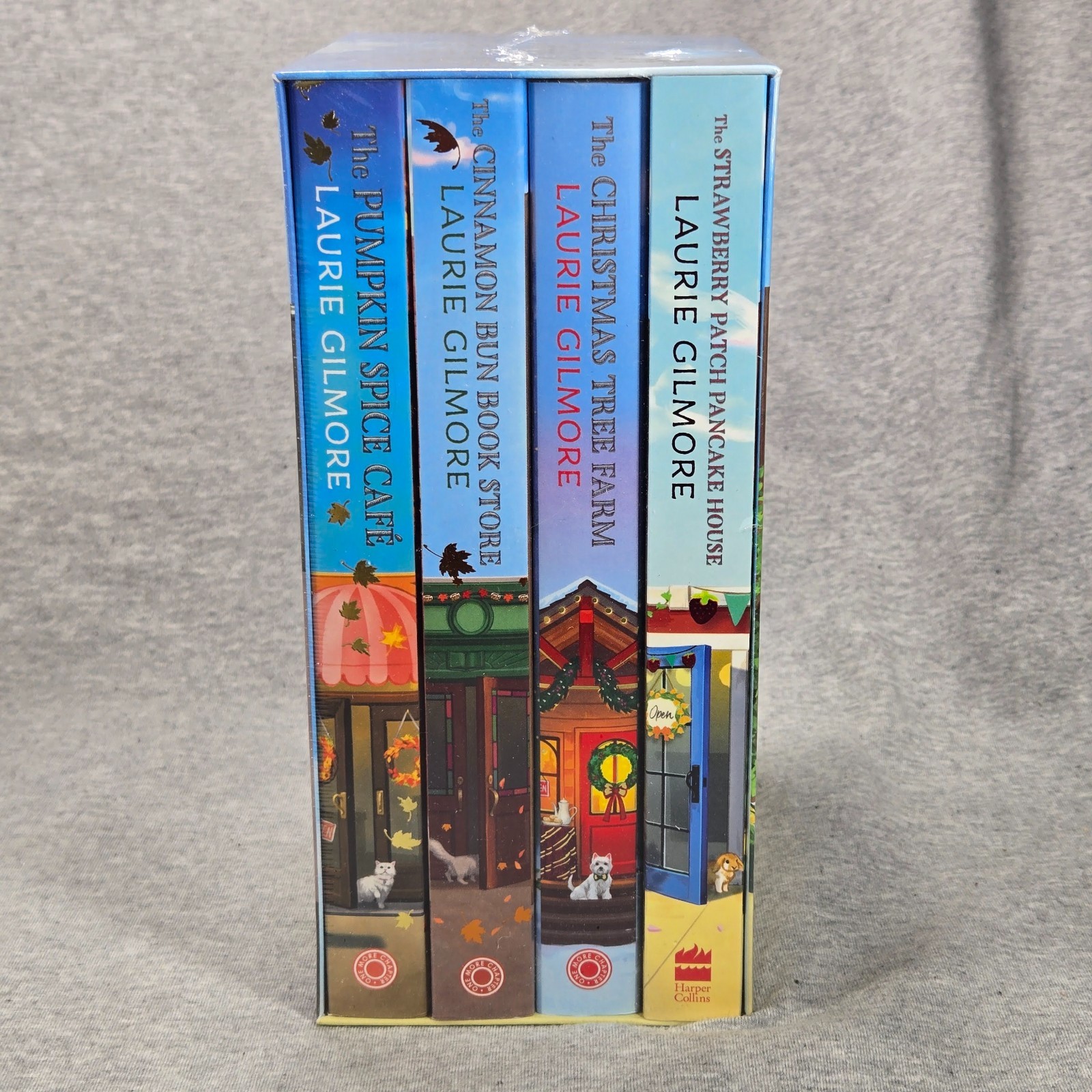 *NEW* DREAM HARBOR BOX SET: A Cozy Escape in Every Book by Laurie Gilmore 2025