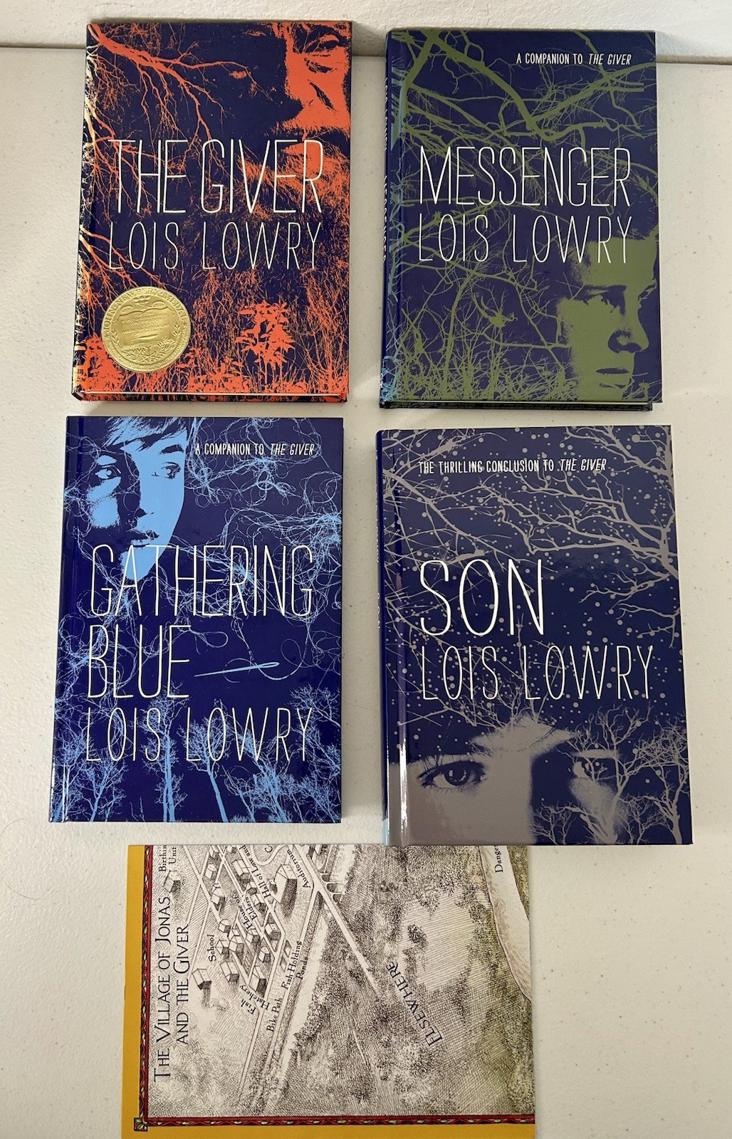 Giver Quartet Box Set Lois Lowry 2014 Hardcover Map Messenger Gathering Blue Son
