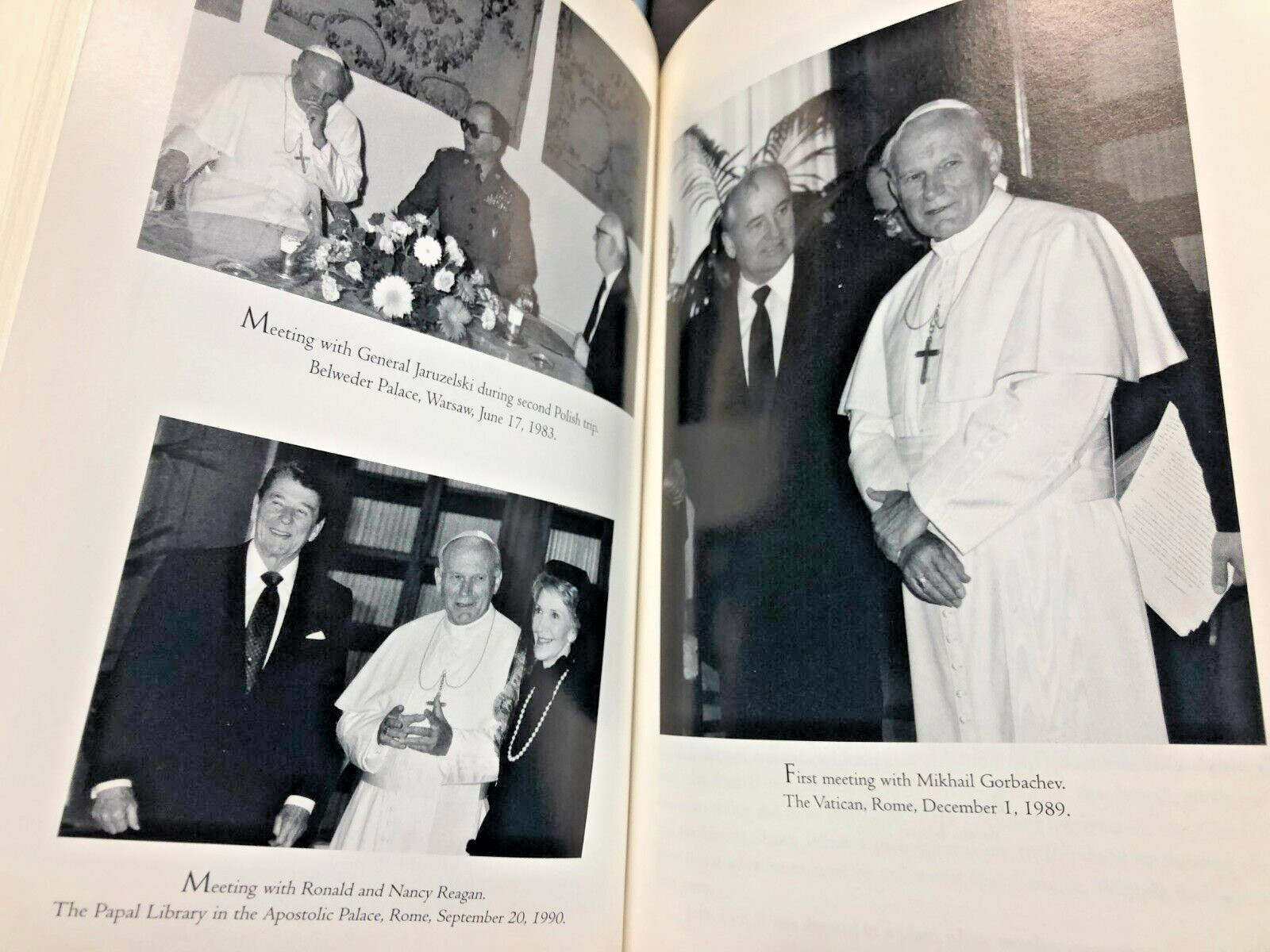 RARE 1ST PRINT! His Holiness : Jean-Paul II by Bernstein, Carl (2008) FINE HC DJ
