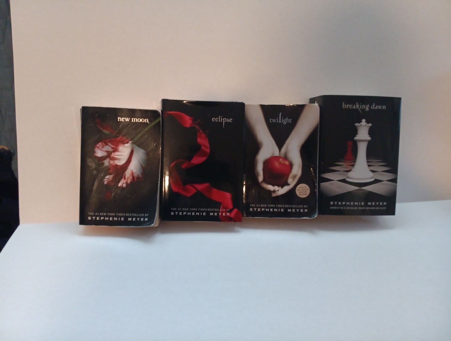 stephenie meyer books