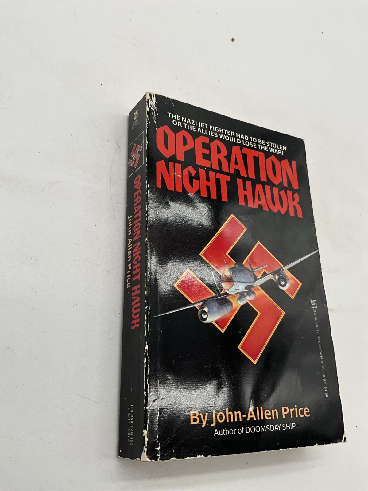 OPERATION NIGHT HAWK By John-Allen Price, World War II, Paperback CE￼
