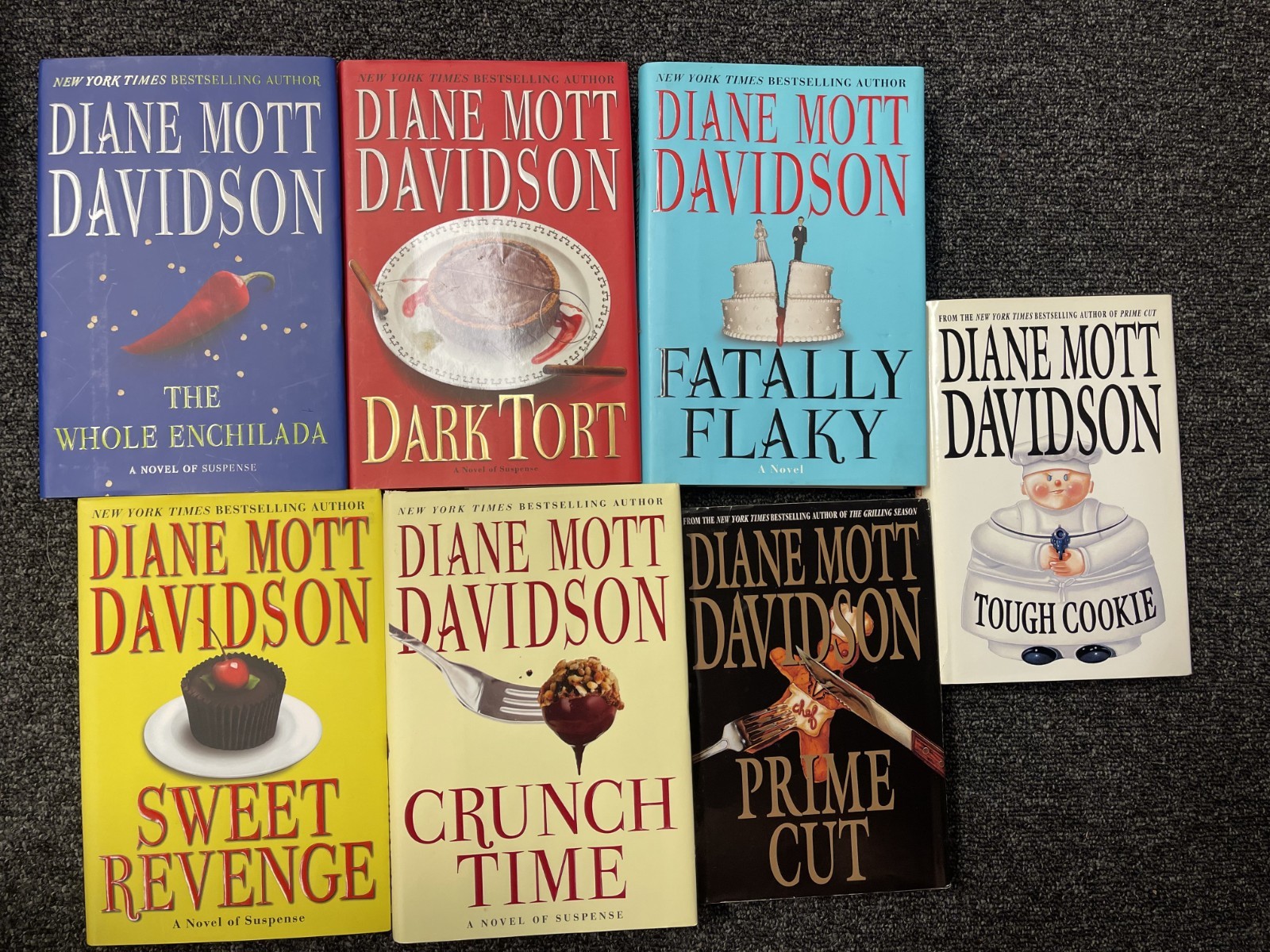 Lot of 7 Goldy Schulz Series Books by DIANE MOTT DAVIDSON Cozy CULINARY MYSTERY