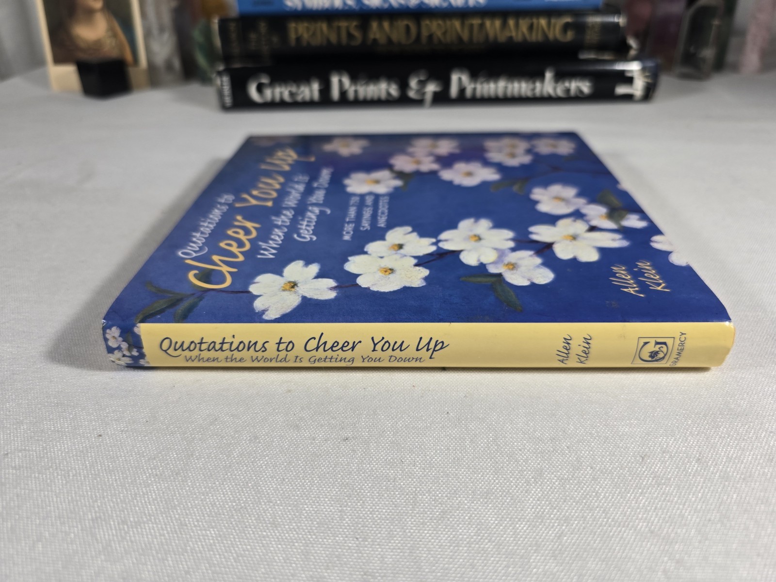 Quotations to Cheer You Up Allen Klein Hardcover Sayings Anecdotes Book Gift Wit