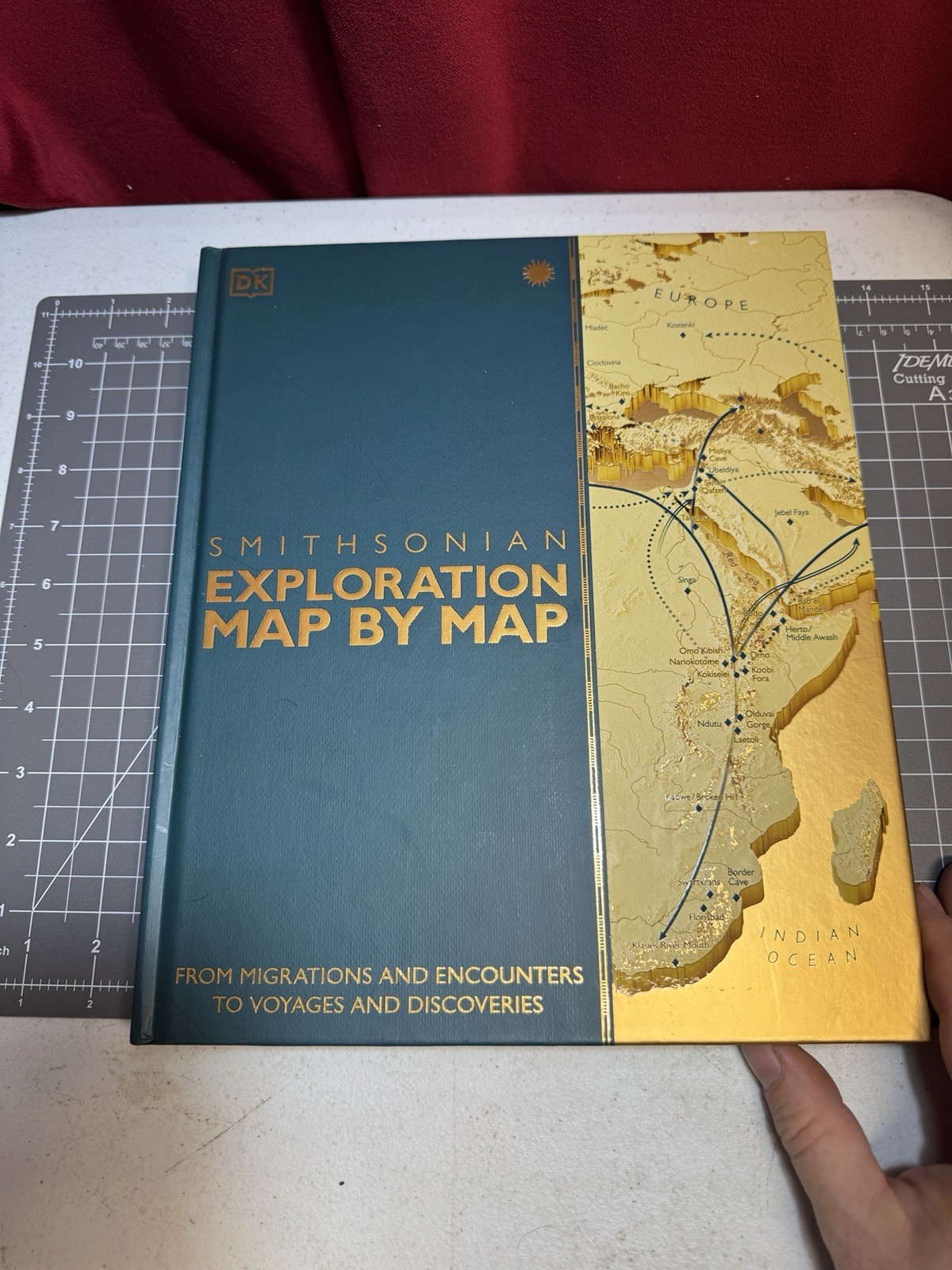Smithsonian Exploration Map by Map Book