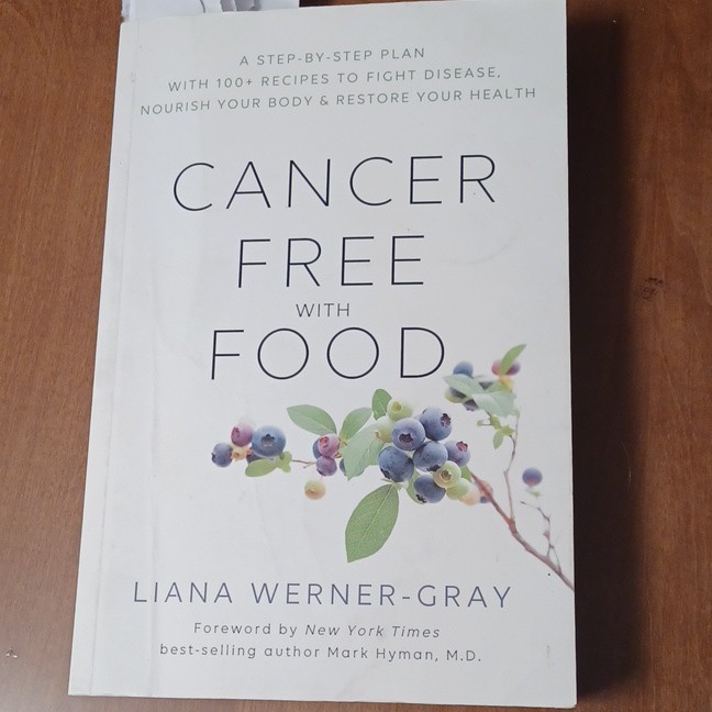 Cancer-Free with Food Liana Werner-Gray Paperback English Adults Activity Book