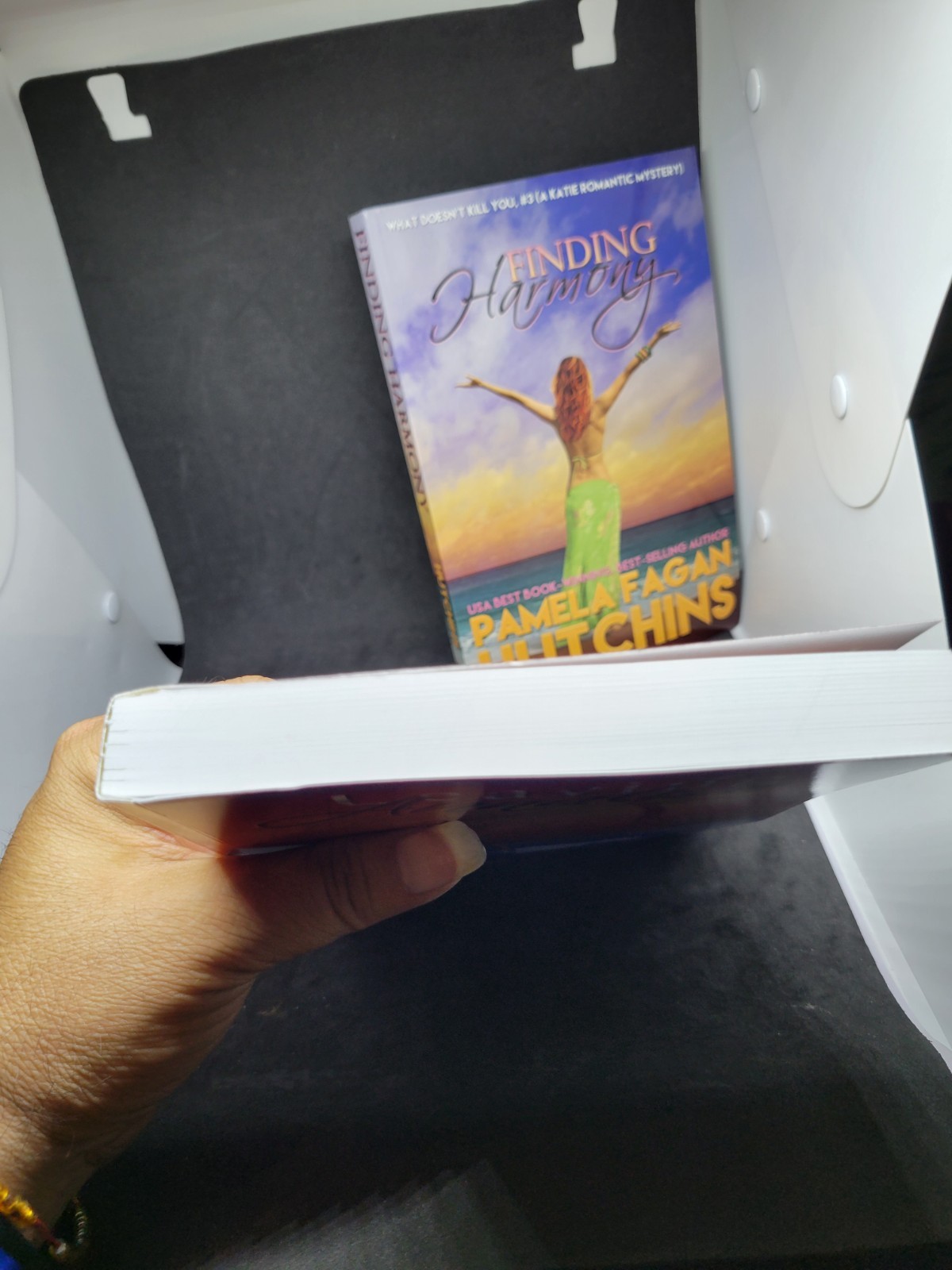 What Doesn’t Kill You, Book Lot, Pamela Fagan Hutchin, paperbacks 1,2,3