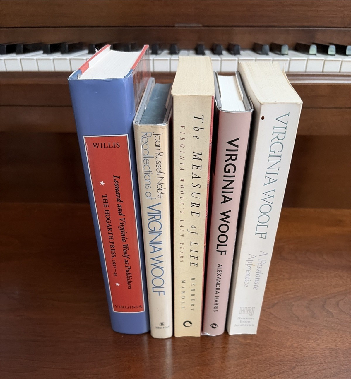 Virginia Woolf Book Lot of 5 Biography Journals Hogarth Press Criticism HC & PB