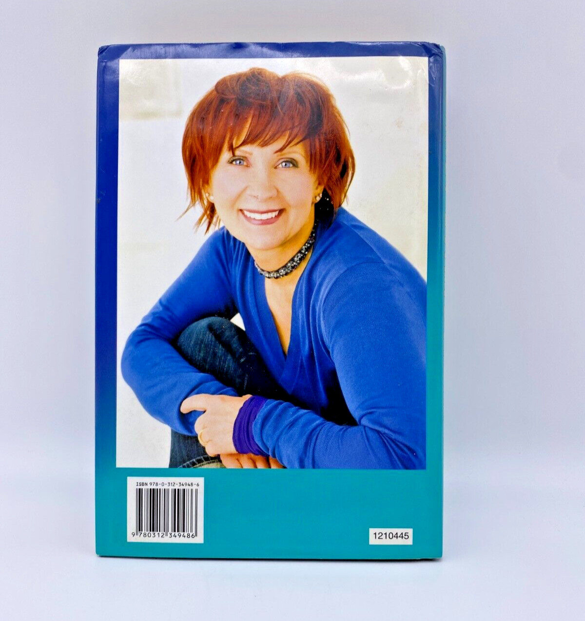 Janet Evanovich Twelve Sharp A Stephanie Plum Novel – 310 pages Exciting