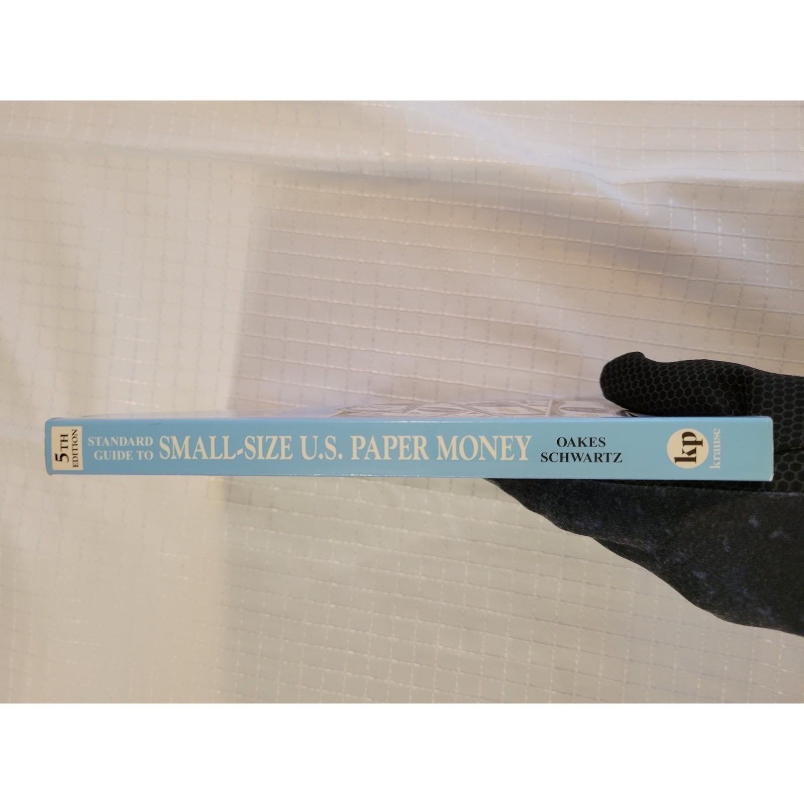 Standard Guide to Small-Size US Paper Money 1928 to Date 5th Ed Oakes Schwartz