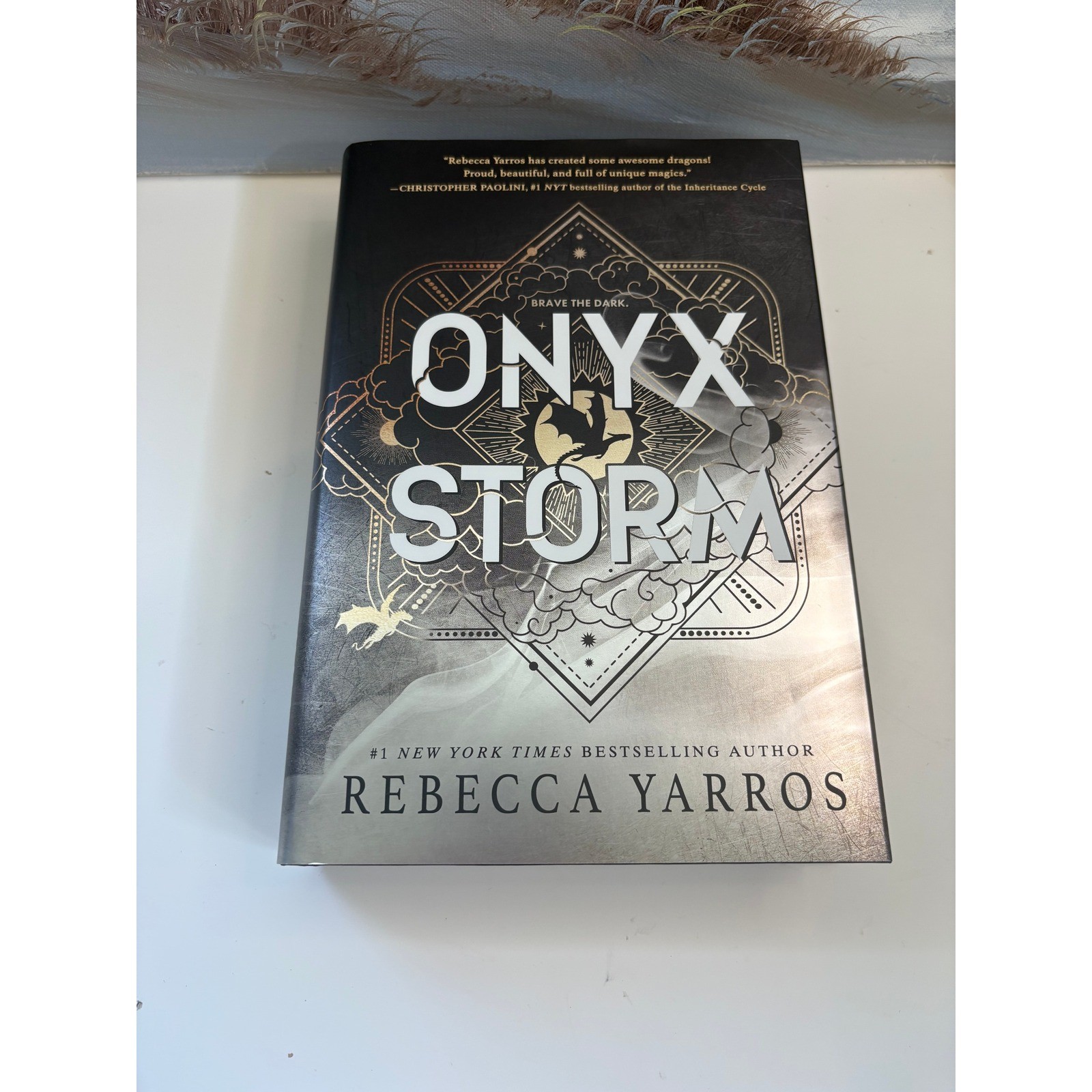 Onyx Storm Rebecca Yarros Deluxe Hardcover Sprayed Edges The Empyrean Book 3