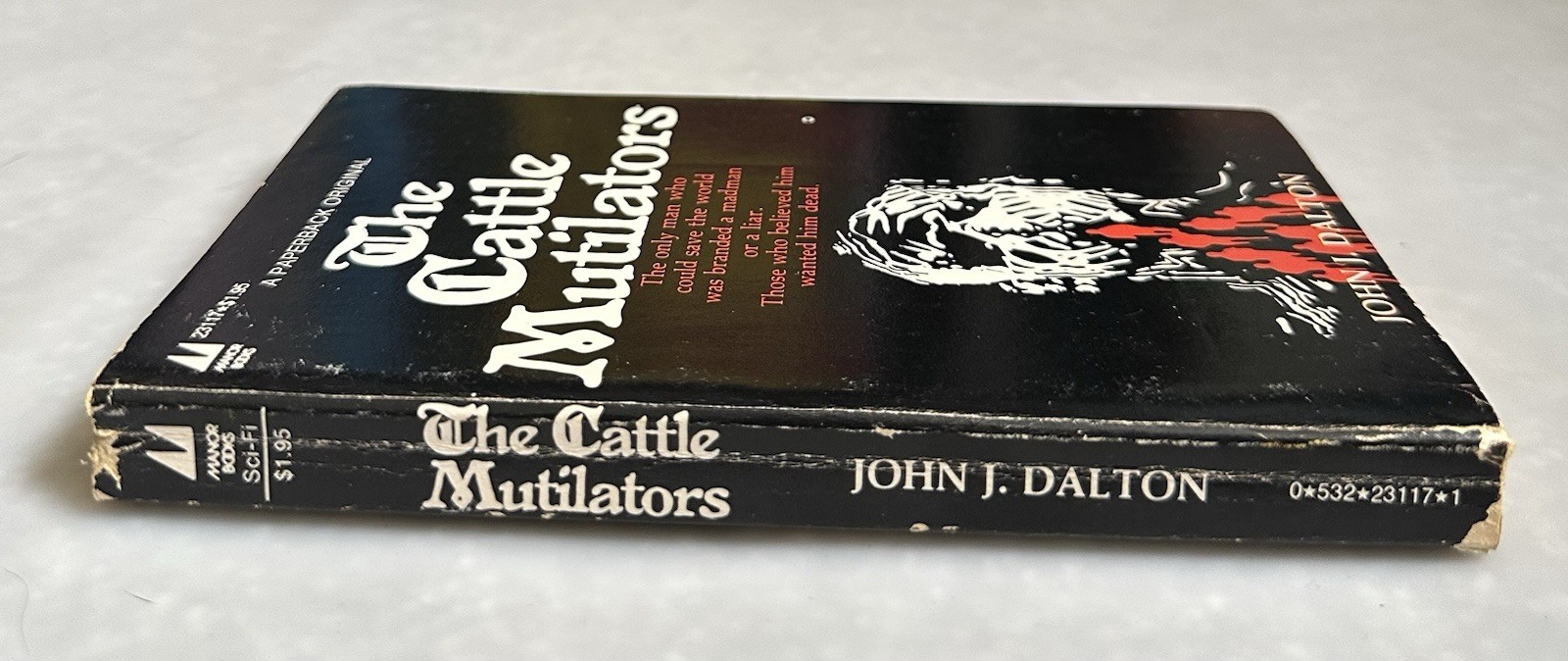 THE CATTLE MUTILATORS By John J Dalton *RARE* 1980 1st Print Horror/Thriller PB