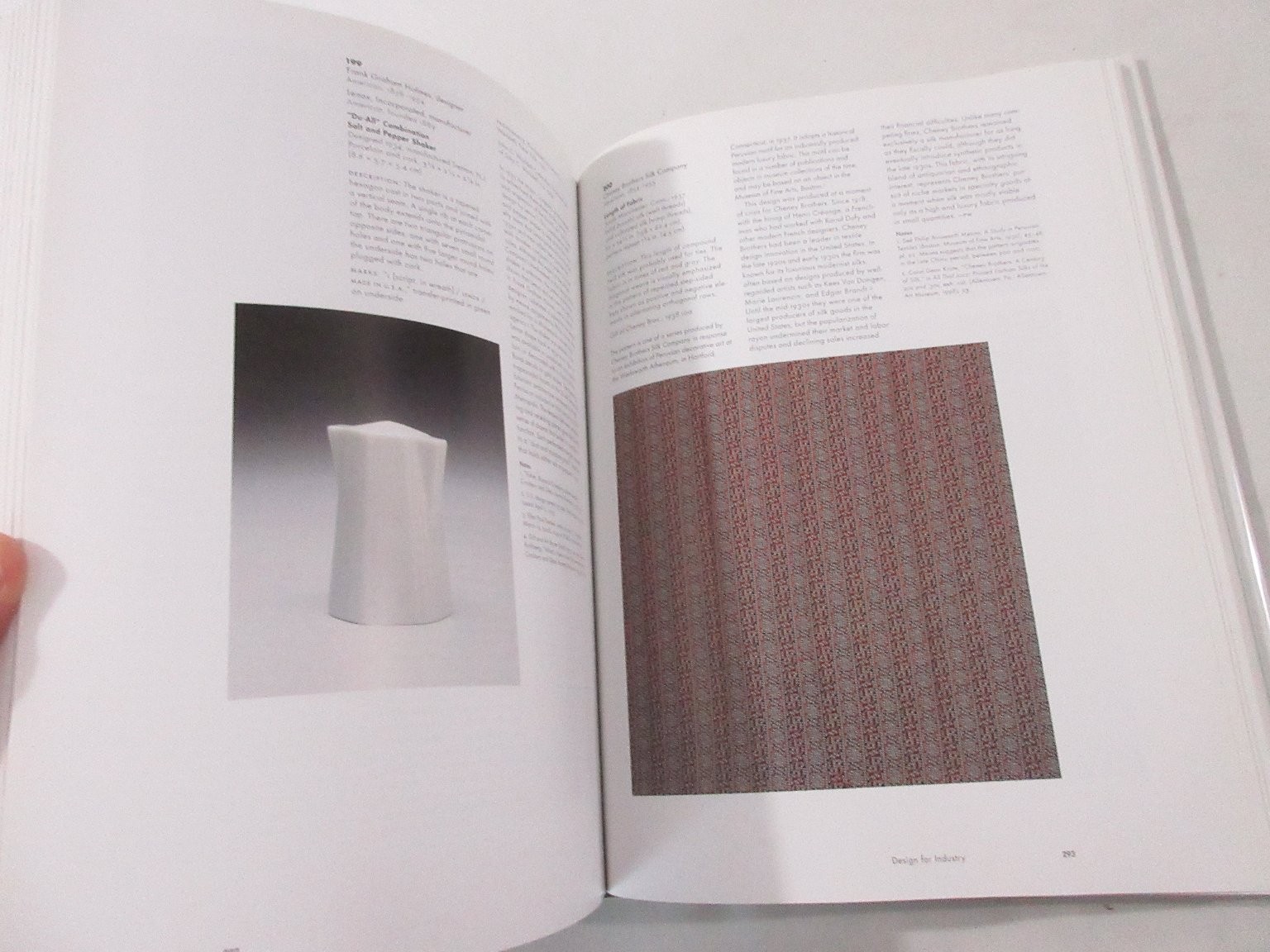 A Modern World American Design Decorative Arts Industrial Home 1920-1950 Yale