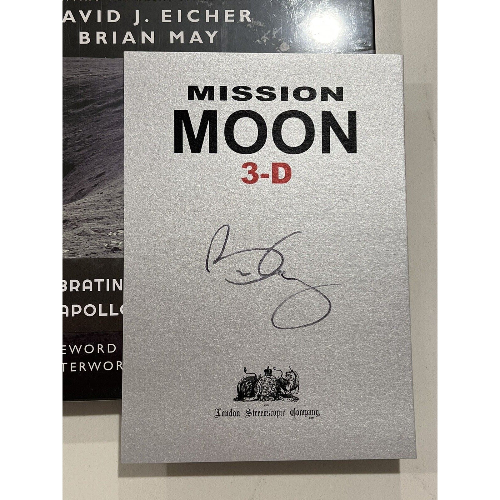 Brian May Signed Book David Eicher Mission Moon 3-D Stereo Autographed