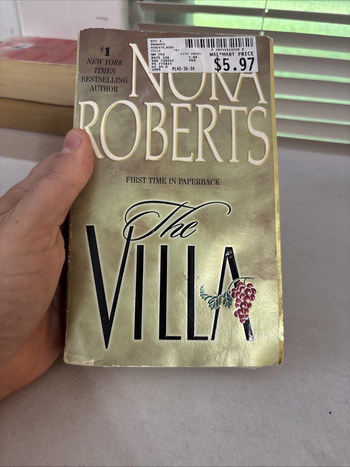 Lot of 10 – Nora Roberts – Stand Alone Novels – Paperbacks – Free Shipping