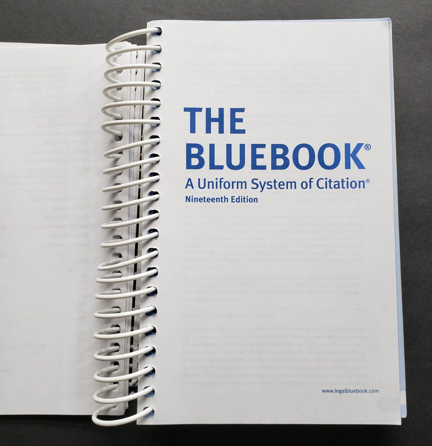 The Bluebook A Uniform System Of Citation Spiral Book 2013 – Law, Legal, Cases