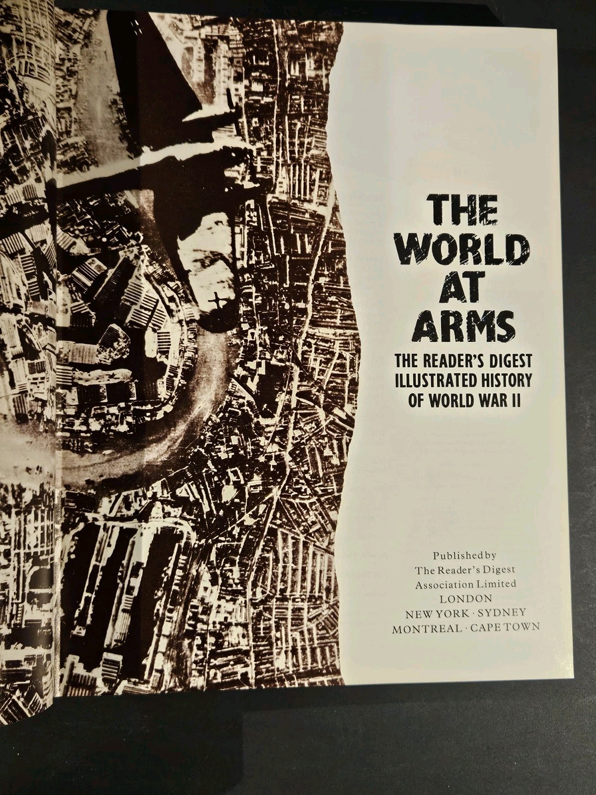 World at Arms Reader’s Digest Illustrated History WWII 1989 480 Pages Vintage