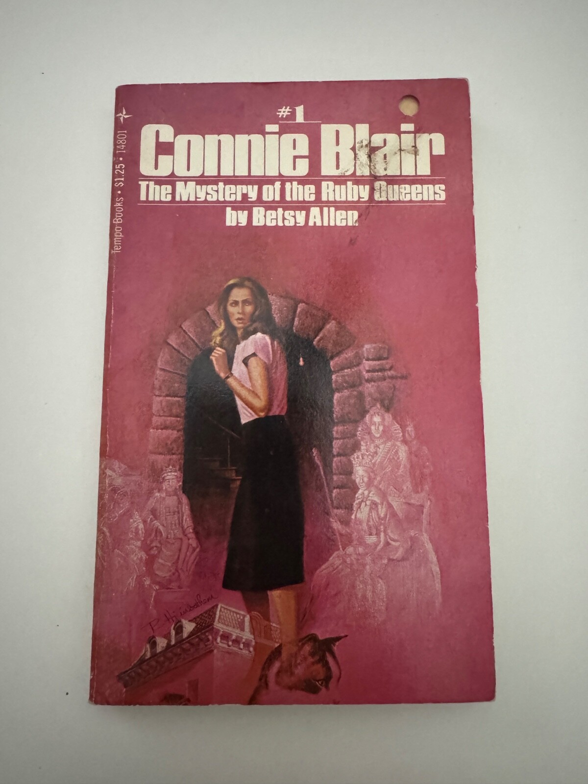 Connie Blair #1 – The Mystery of the Ruby Queens – Betsy Allen