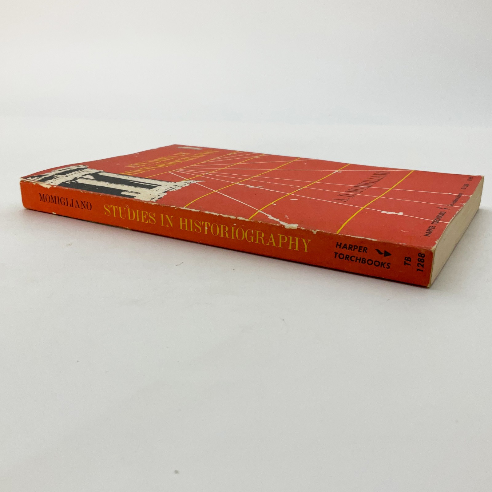 Studies in Historiography Academic Paperback Book A D Momigliano 1966