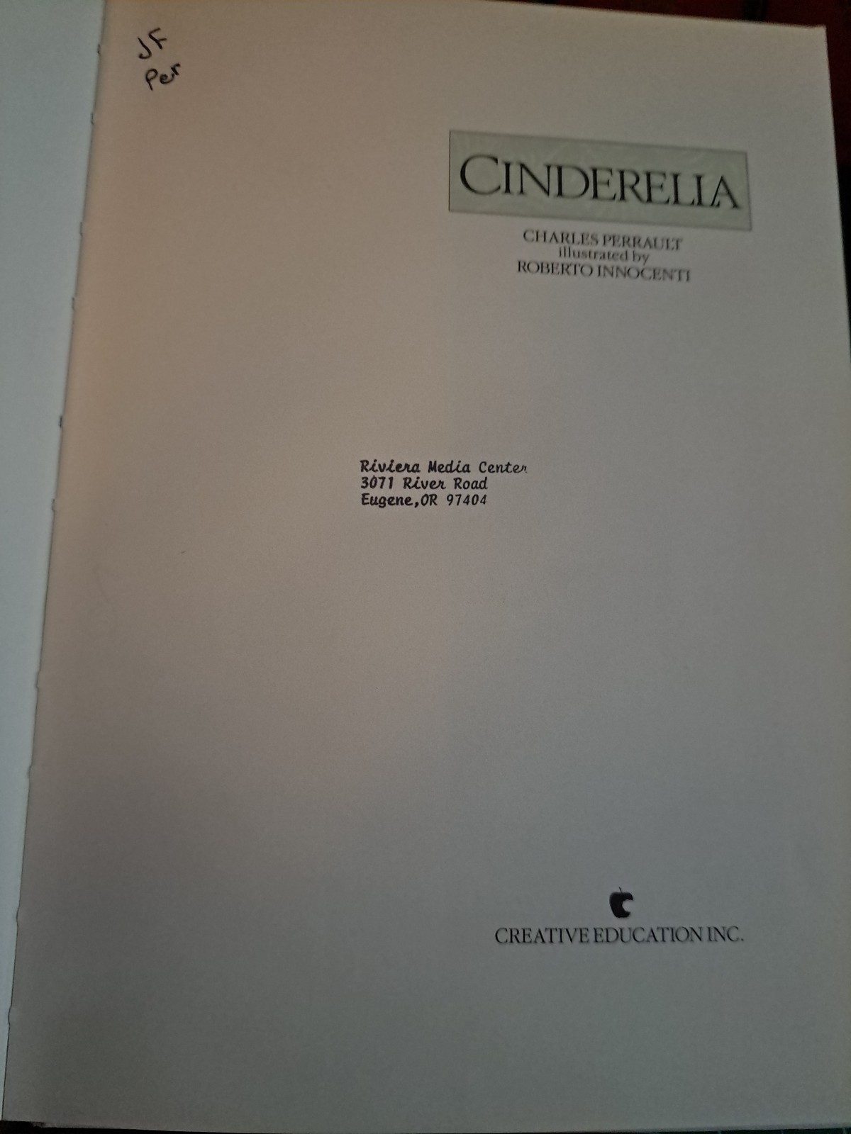CINDERELLA (FAIRY TALES) By Charles Perrault & Roberto Innocenti HB free ship
