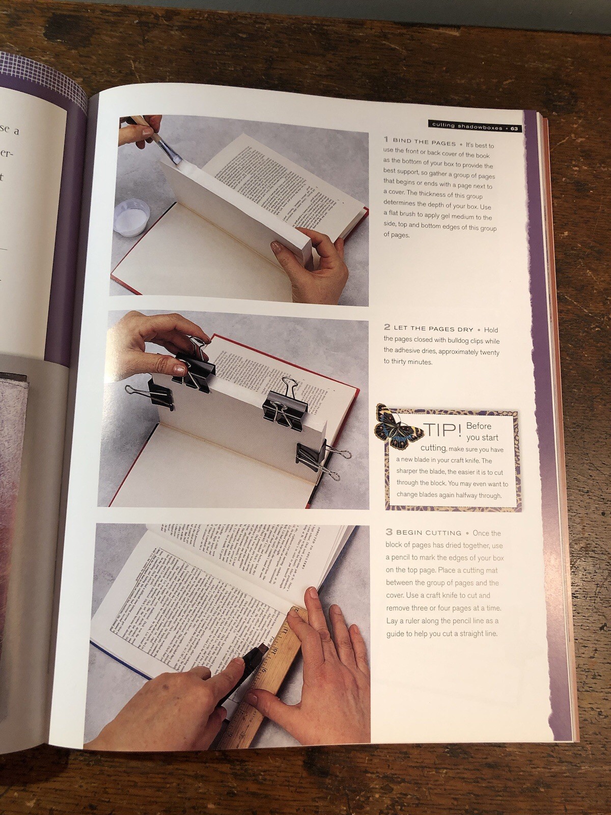 Altered Books Workshop : 18 Creative Techniques for Self-Expression 126 Pages